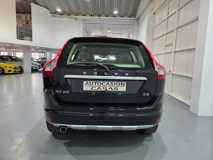 Volvo XC60 D3 Kinetic (CO2 149) 2014, foto 4