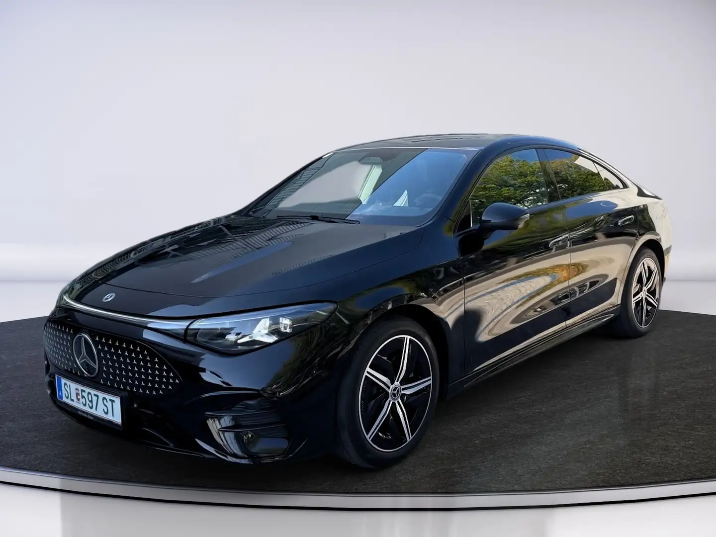 Mercedes-Benz CLA 250 + EQ Navigationssystem, Klimaautomatik Schwarz - 2