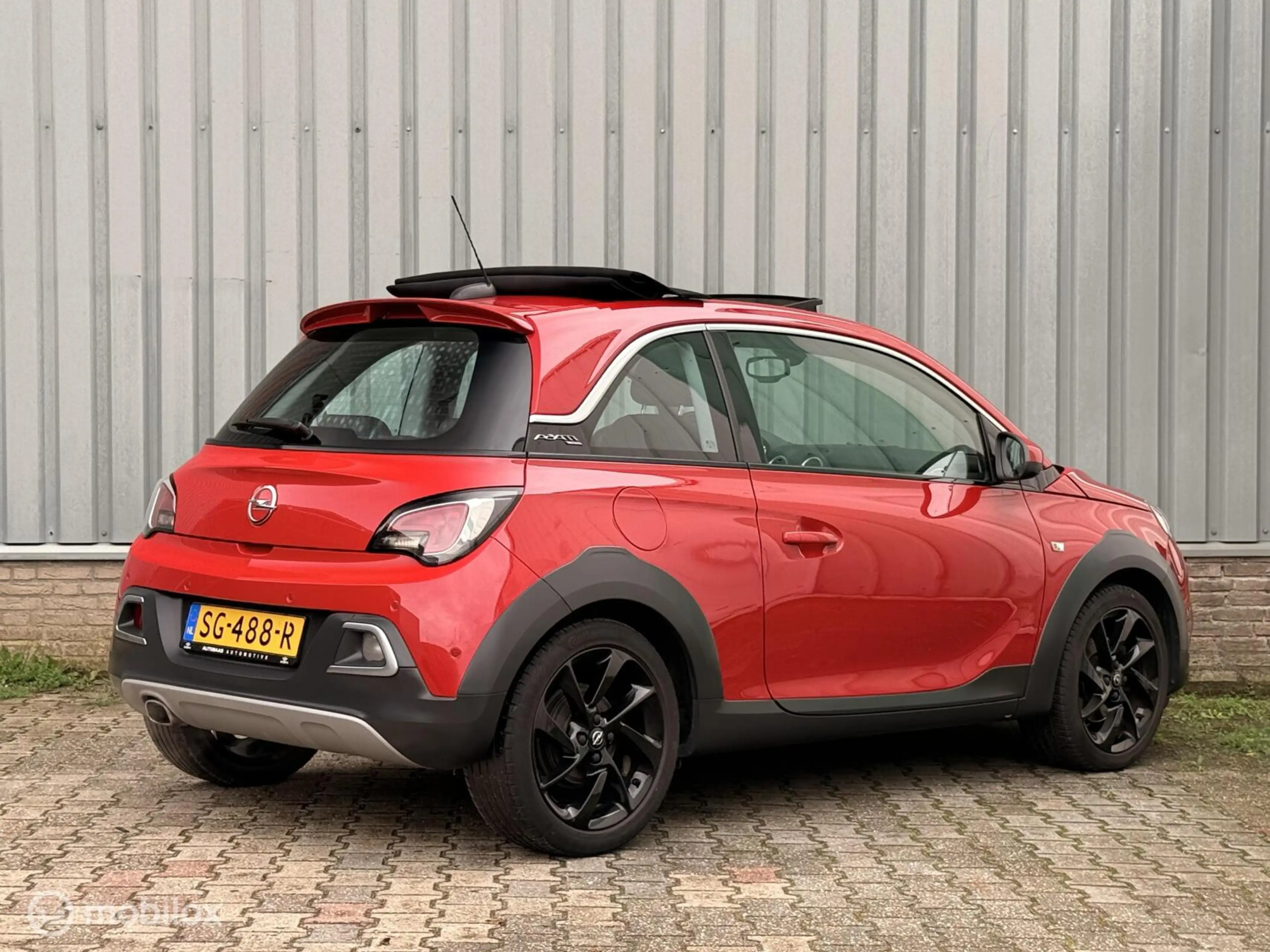 Opel Adam 1.0 Turbo Rocks | Vouwdak | CarPlay | stoel-Verw. — photo 2