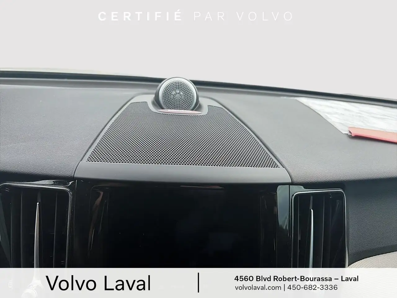 Volvo XC60 снимка Volvo XC60