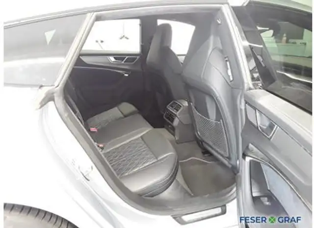Audi A7 view 5