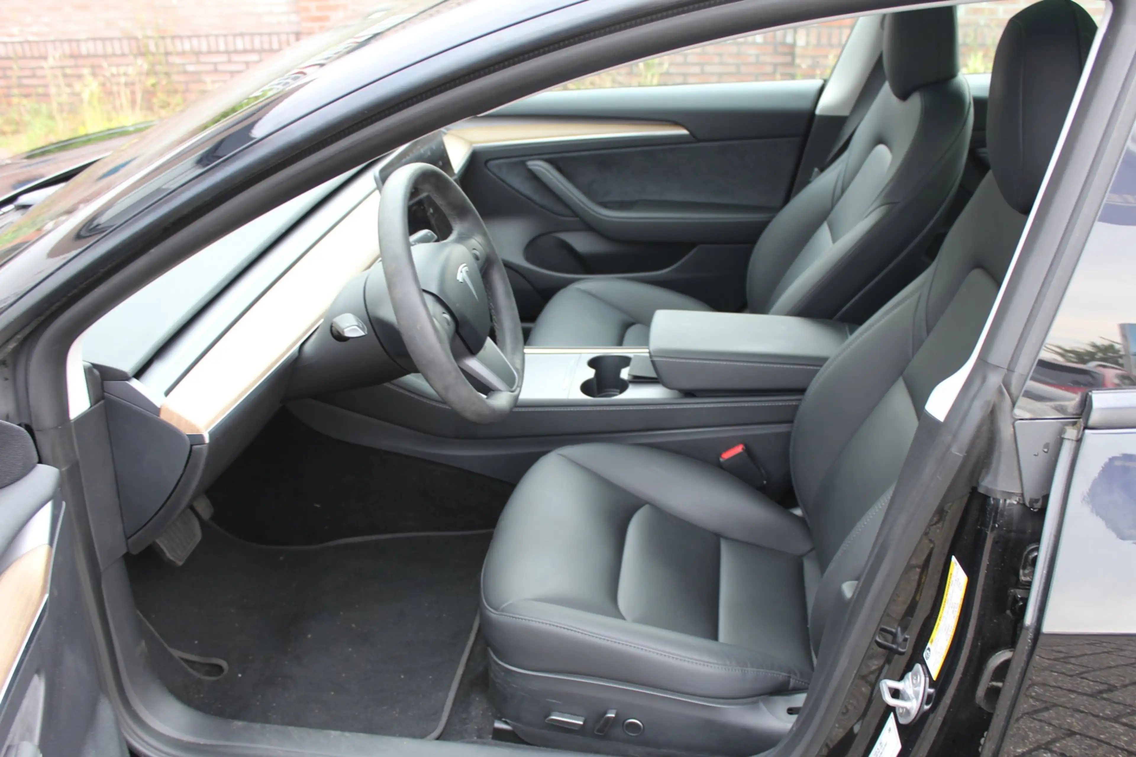 Tesla Model 3 Standard RWD Plus 18.880KM!! FACELIFT — photo 5