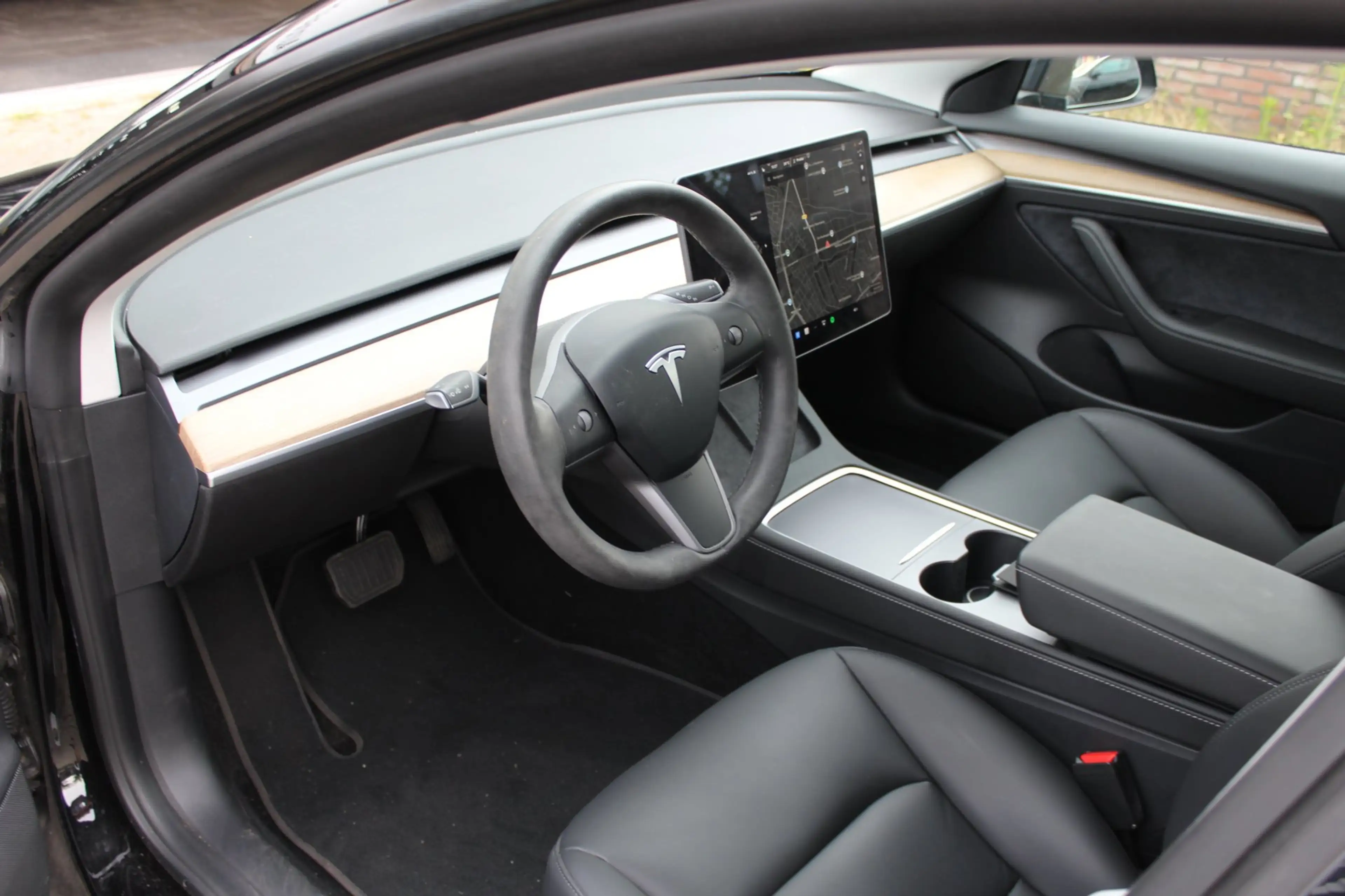 Tesla Model 3 Standard RWD Plus 18.880KM!! FACELIFT — photo 4