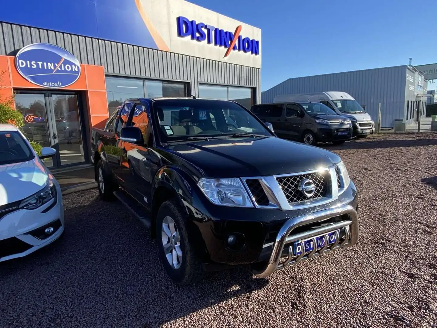 Nissan Navara 2.5 dCi FAP - 190 - KING-CAB BUSINESS Negro - 2