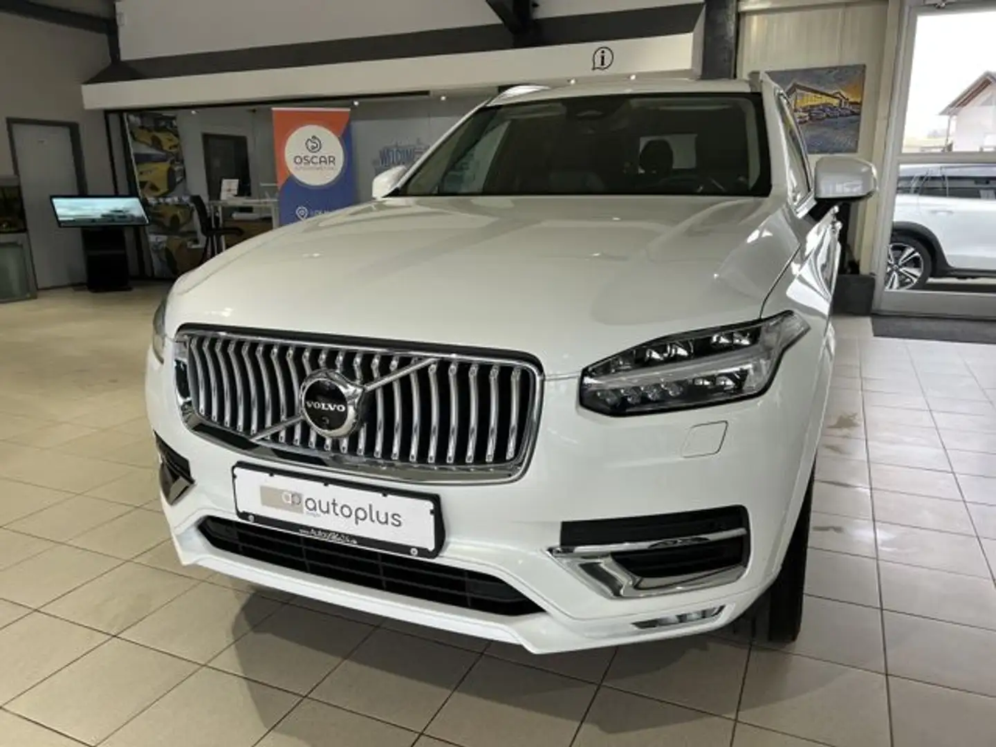 Volvo XC90 B5 (D) Ultimate Bright AWD 22Zoll Pano 360° Wit - 2