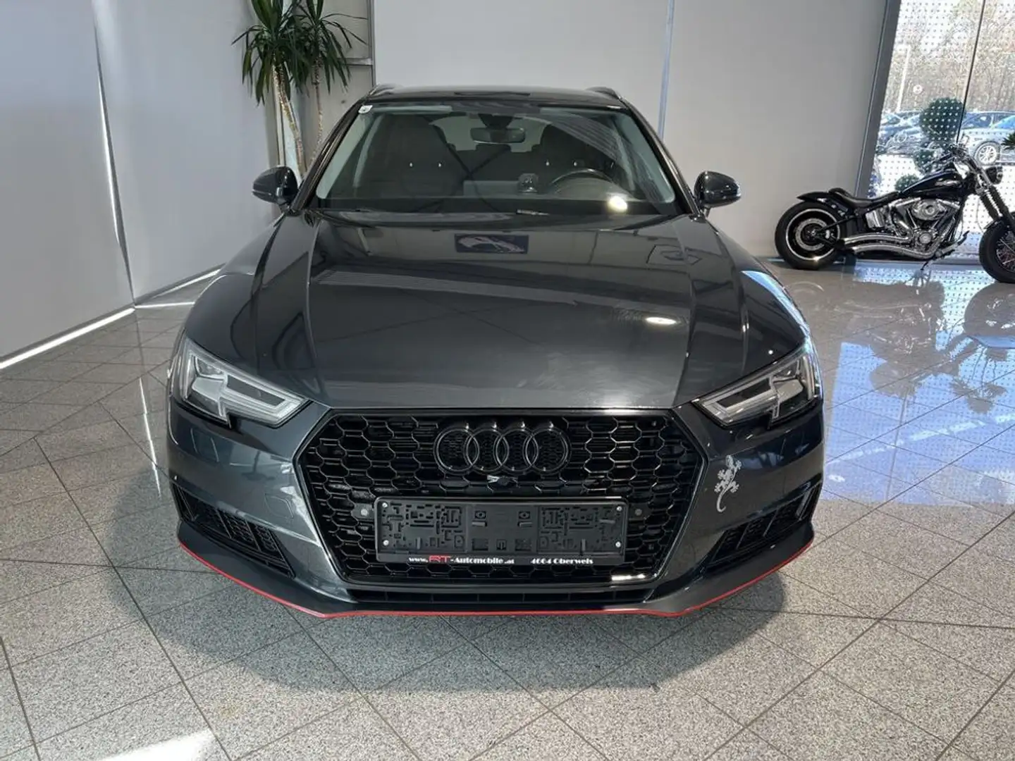 Audi A4 sport ''Vermittlungsverkauf, Hagelschaden'' Grau - 2