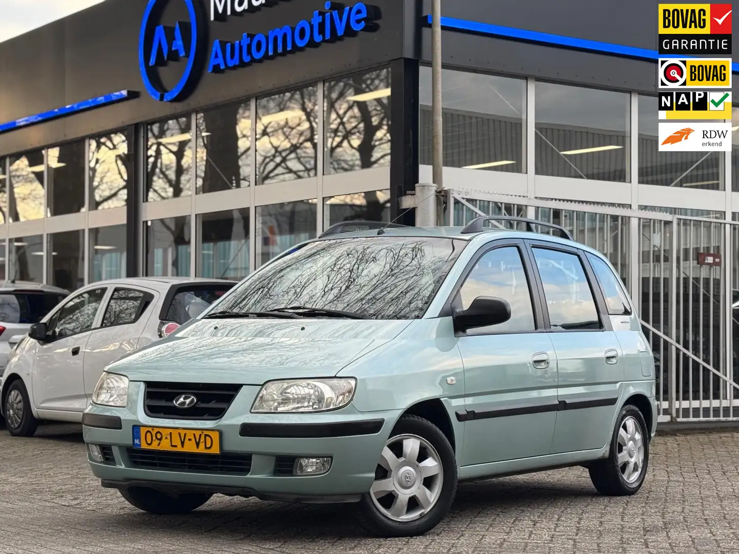 Hyundai Matrix 1.6i Silver Edition Airco Trekhaak Elek.ramen Tops Gris - 1