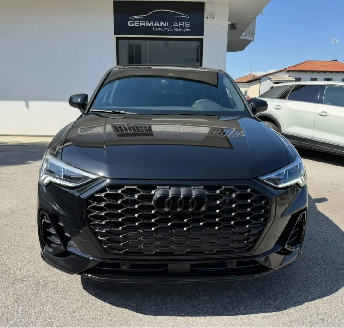 Audi Q3 Q3 35 1.5 tfsi S line edition Tettuccio/Panorama Nero - 1