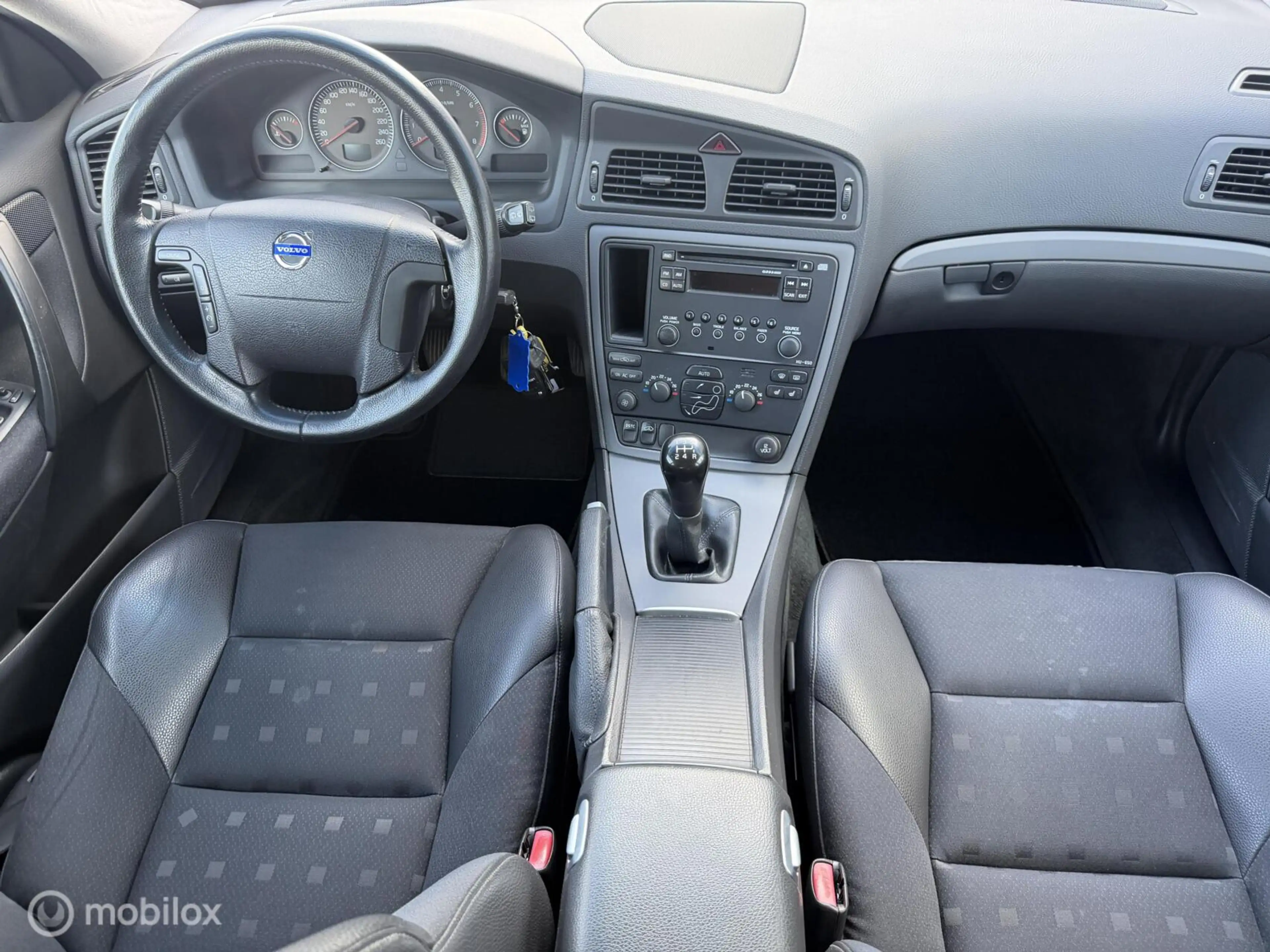 Volvo V70 2.4 Kinetic YOUNGTIMER — photo 3