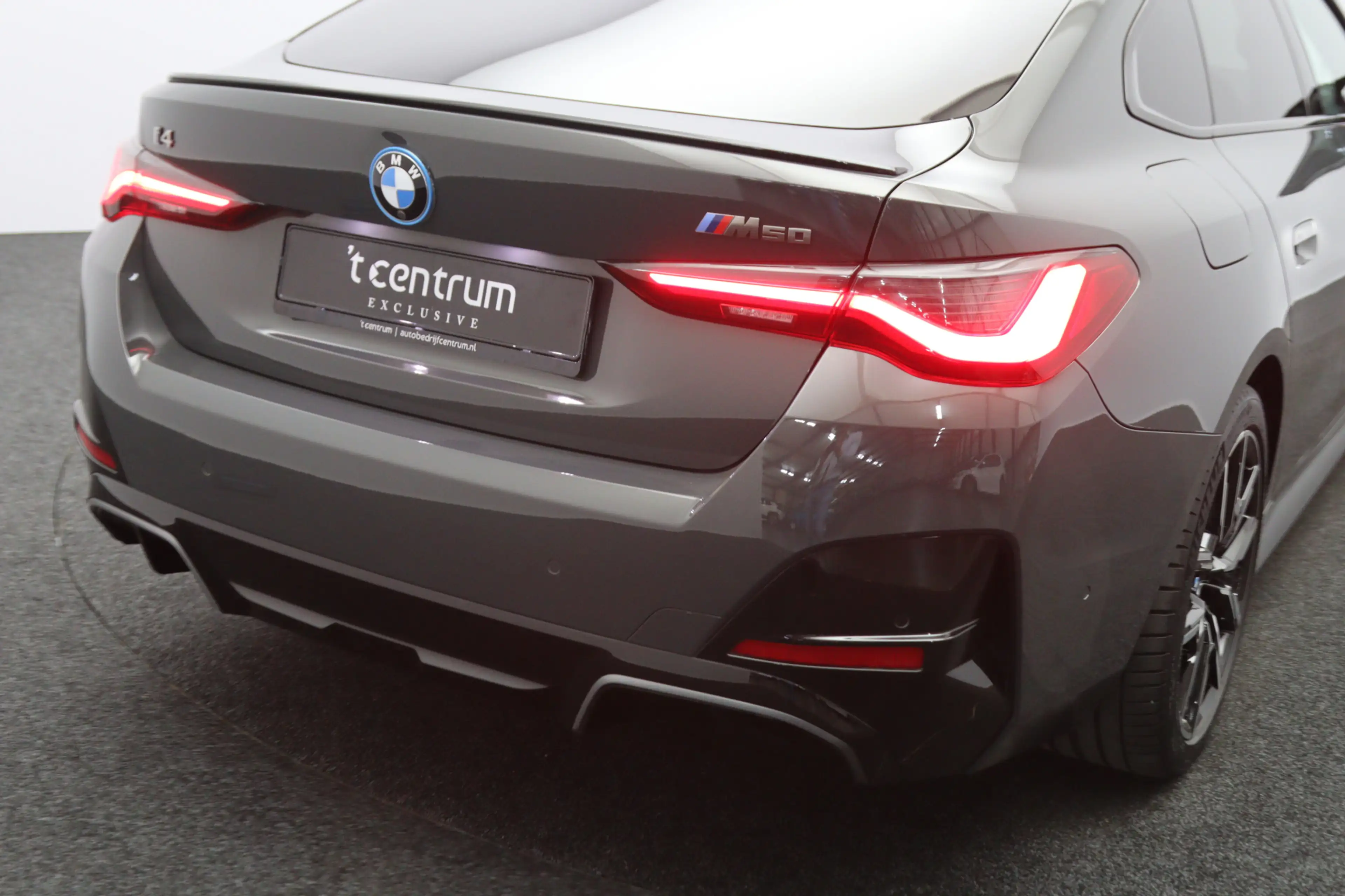 BMW i4 M50 High Executive 84 kWh 544 PK, SOH 96 %, M-Spor — photo 19