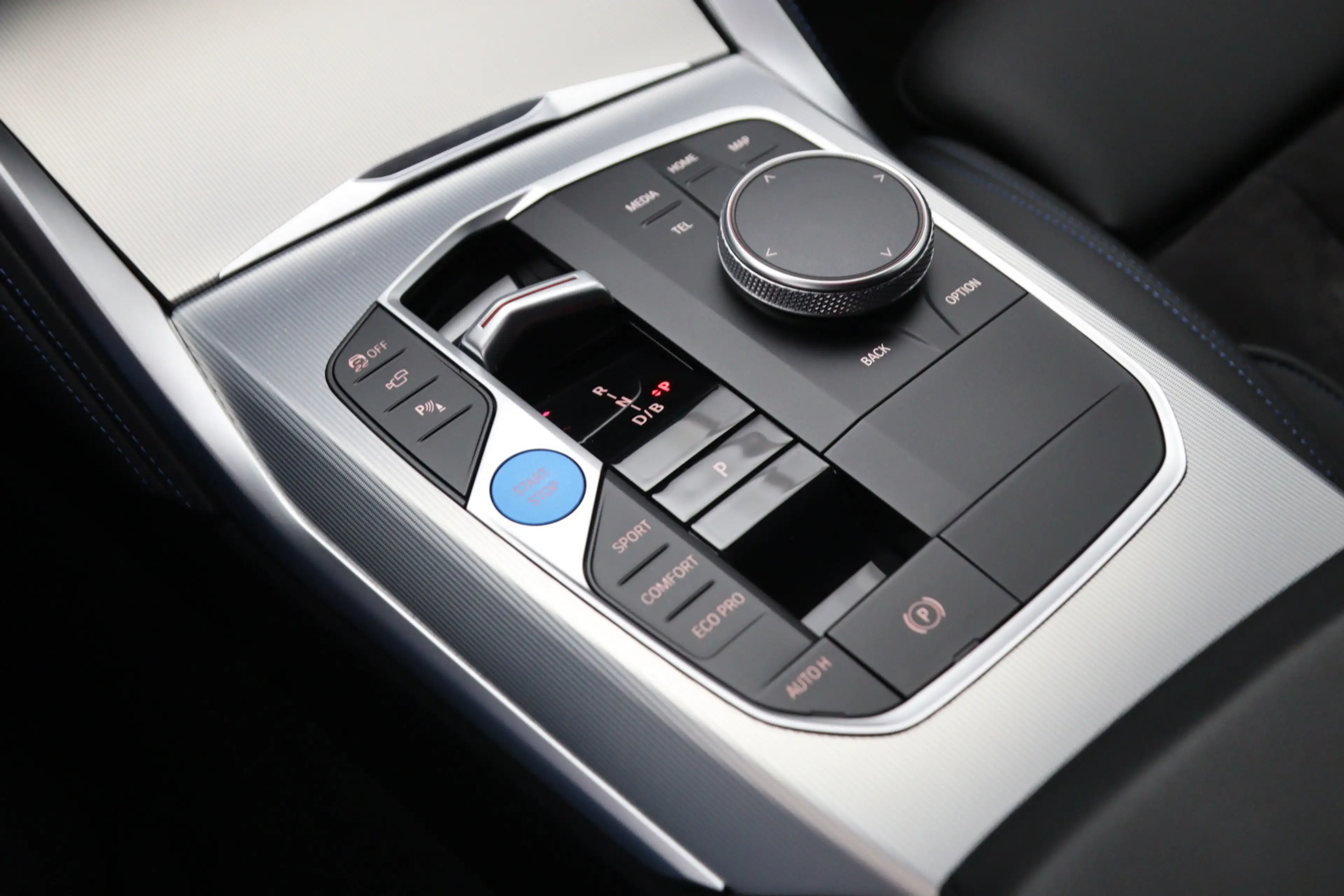 BMW i4 M50 High Executive 84 kWh 544 PK, SOH 96 %, M-Spor — photo 24