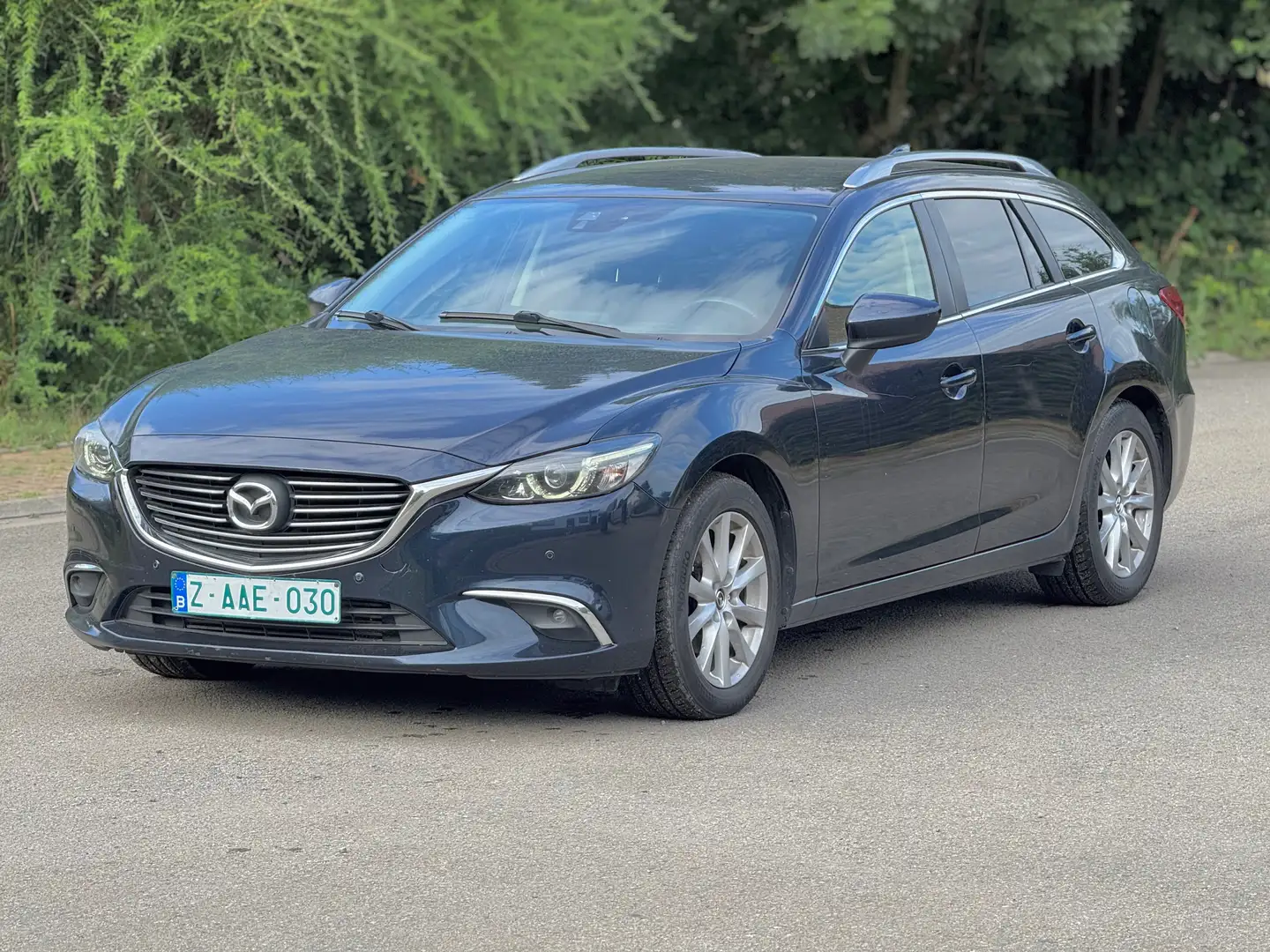 Mazda 6 2.2D AWD Skydrive Premium Edition Bleu - 1