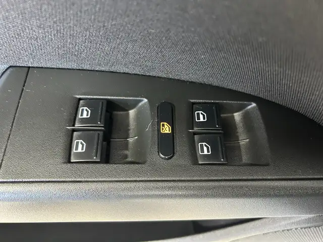 Seat Leon view 11