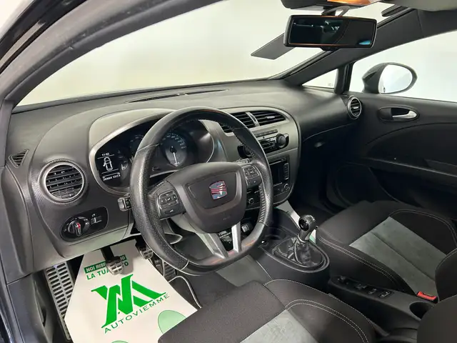 Seat Leon view 9
