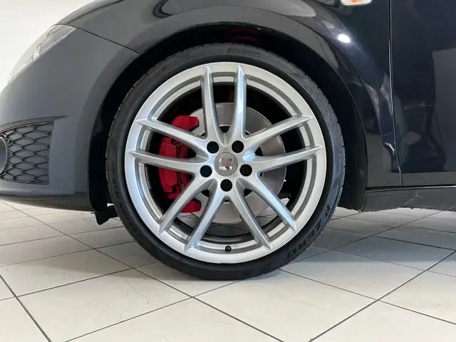 Seat Leon view 7