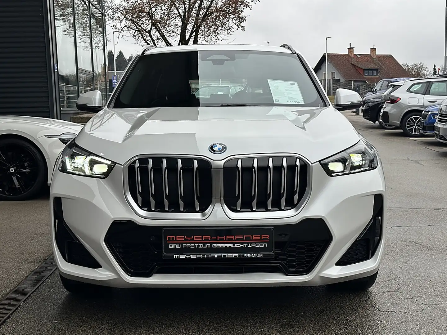 BMW X1 xDrive25e M-Paket Aut. Weiß - 2