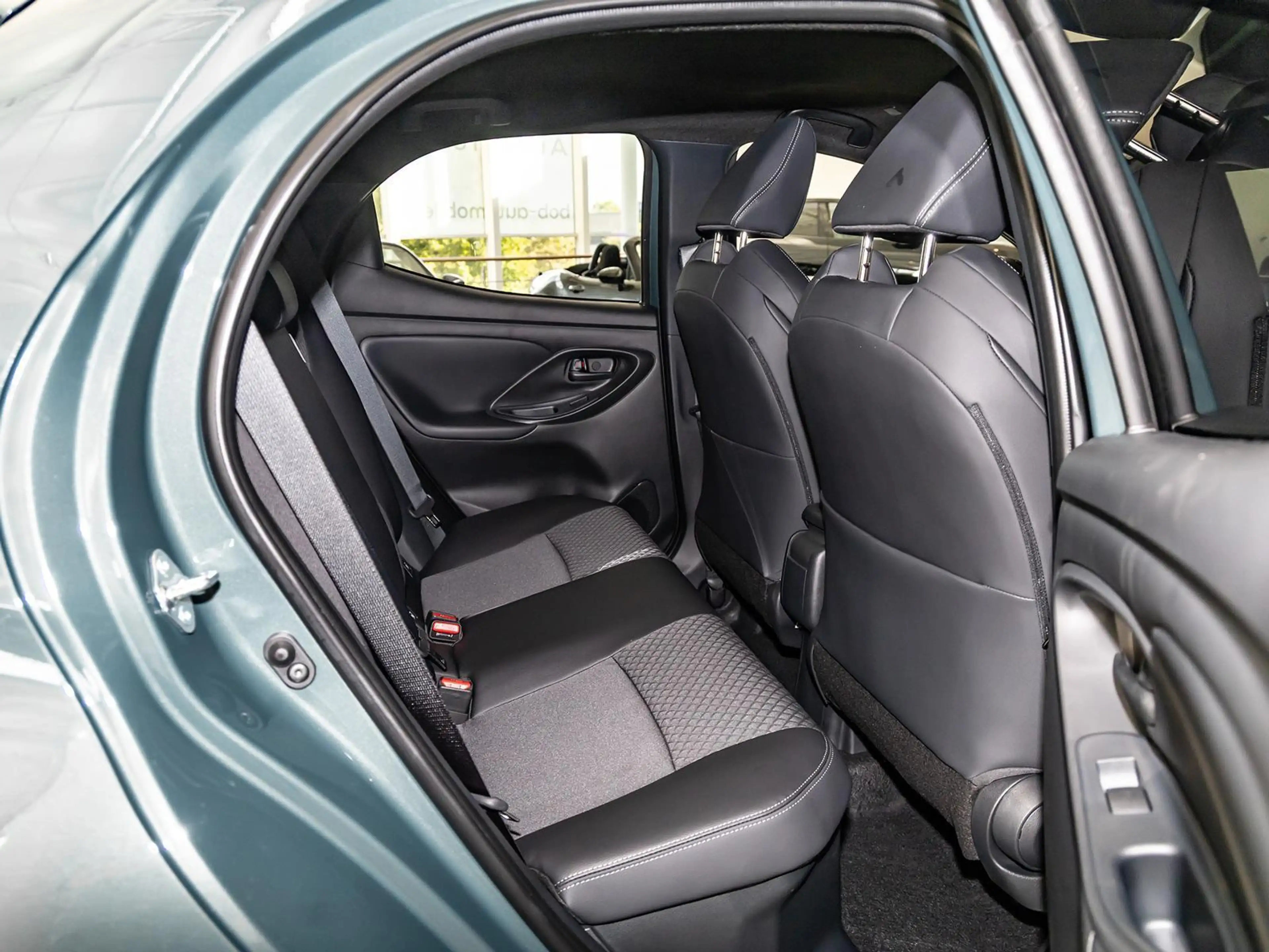 Mazda 2 Hybrid 116 CVT Homura NAVI SHZ PDC BT — photo 10
