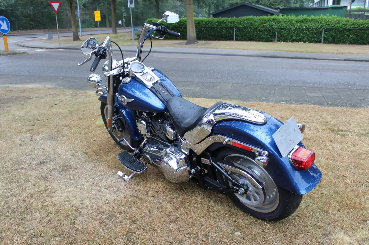 Osta käytetty Harley-Davidson Softail Fat Boy FLST-F Fatboy Moottoripyörä  Saksasta mittarilukema mobile.de, autoscout24 suomeksi