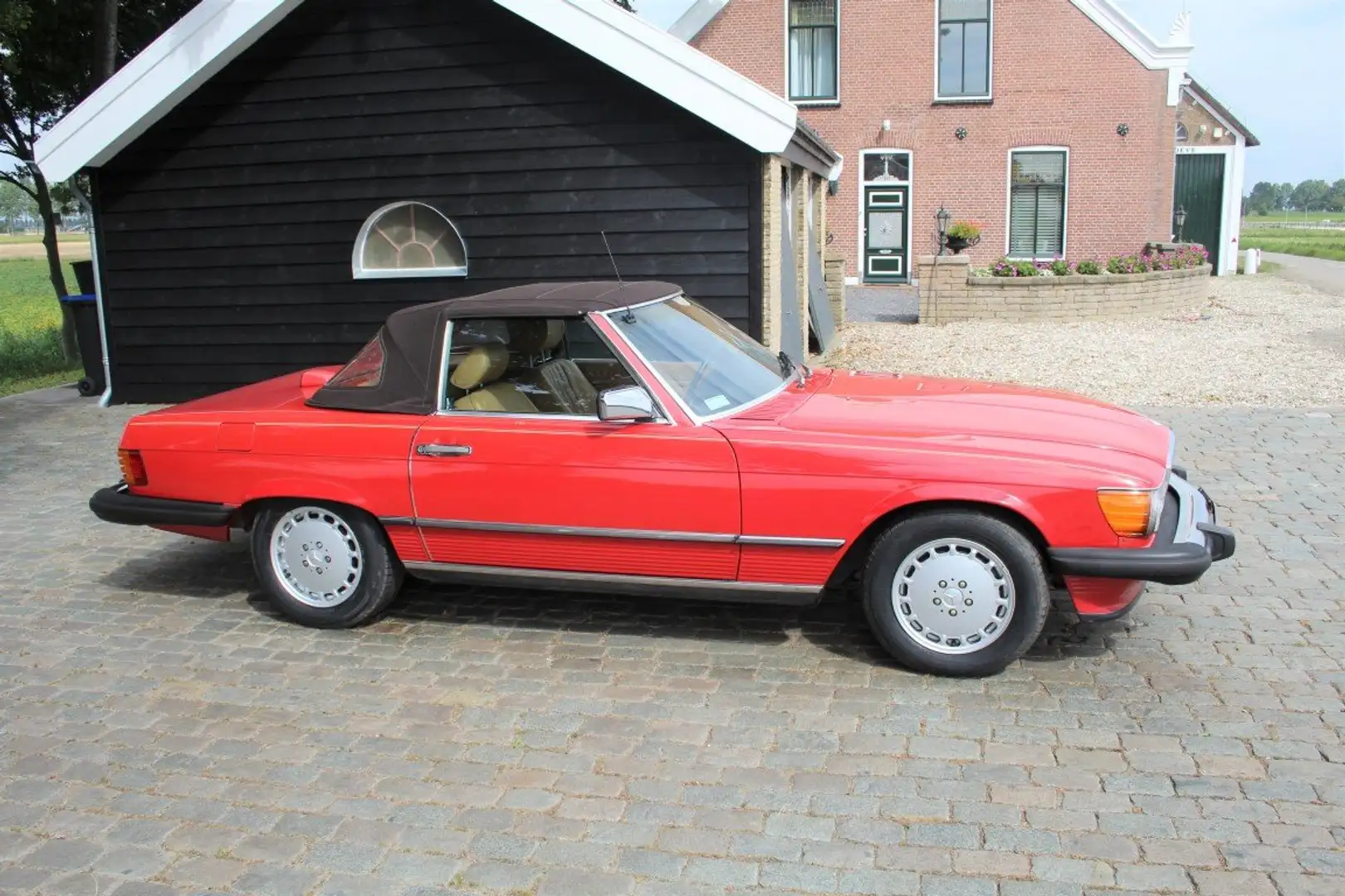 Mercedes-Benz 560 560 SL Rosso - 2
