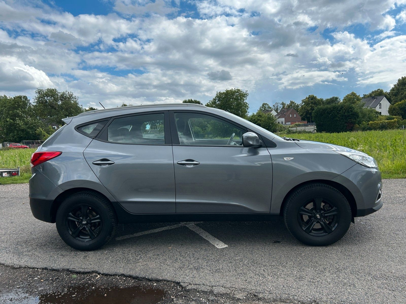 Hyundai iX35 5-Star Edition 1.6 2WD Klima Radio — photo 6