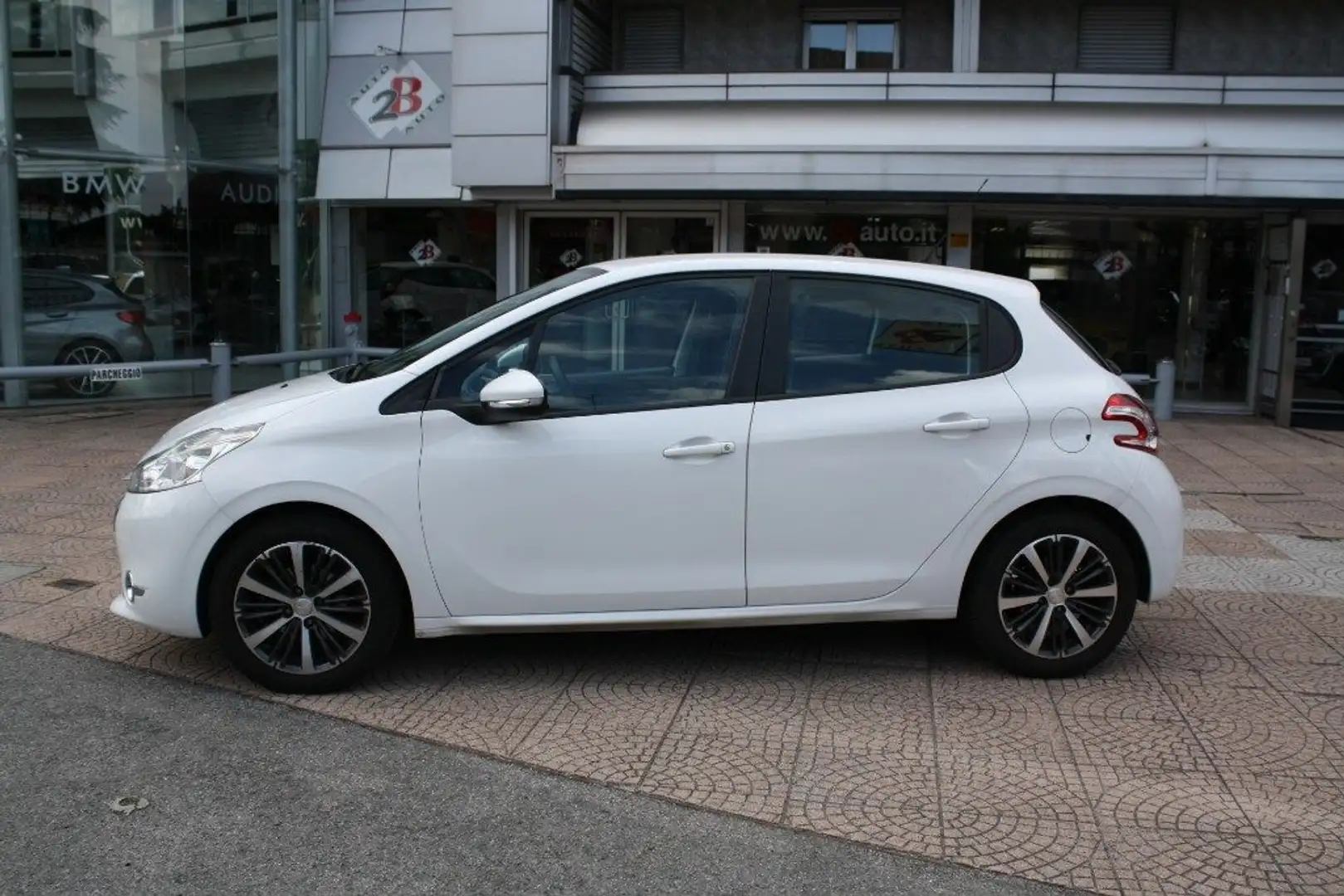 Peugeot 208 1° serie 1.4 VTi 95 CV 5p. GPL X COMMERCIANTE Wit - 2