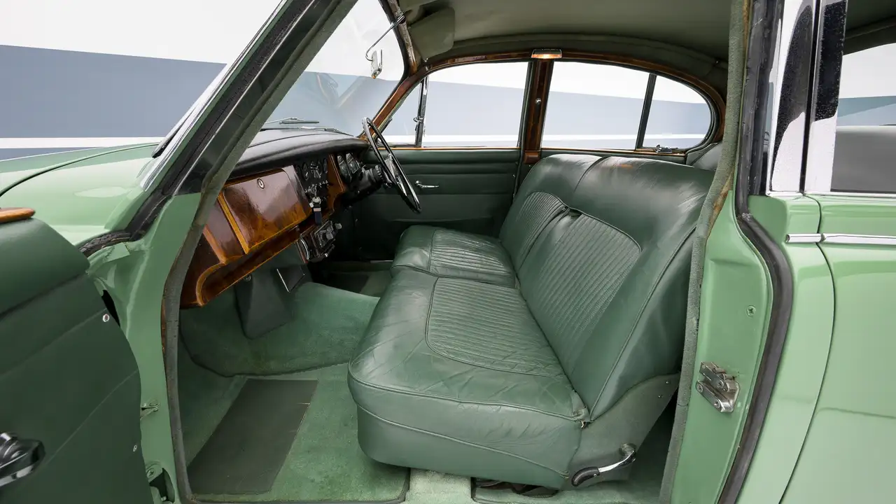 Daimler Sovereign 250 V8, foto 9
