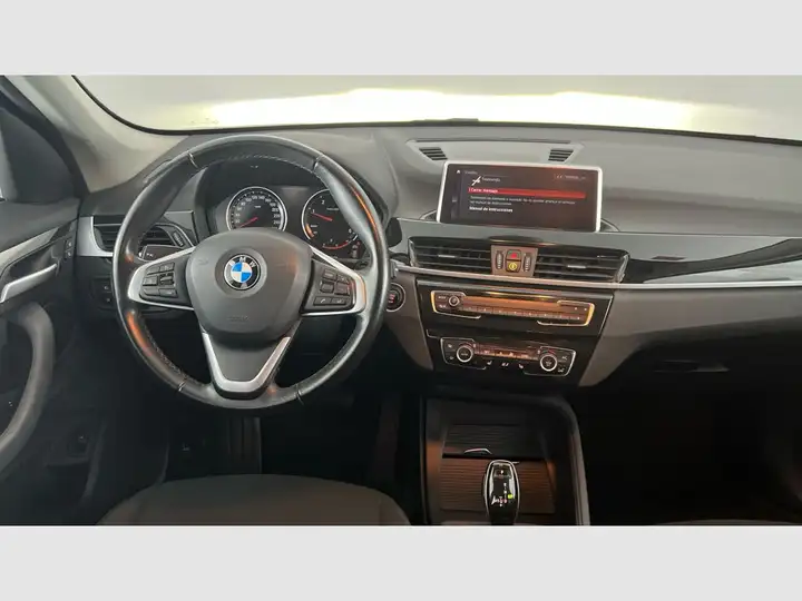 BMW X1 2021, foto 11