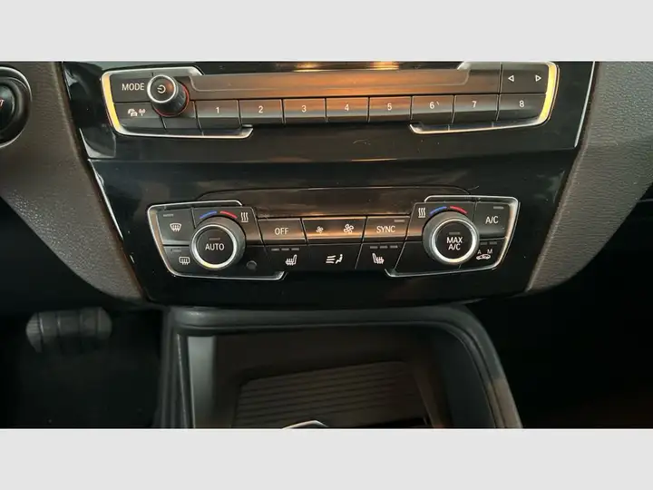 BMW X1 2021, foto 44