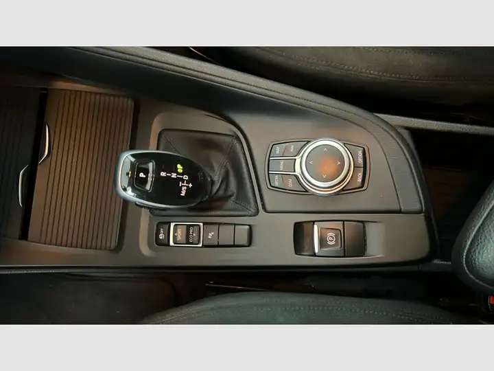 BMW X1 2021, foto 43