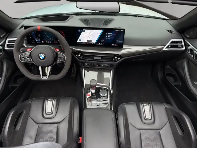 BMW M4 view 11