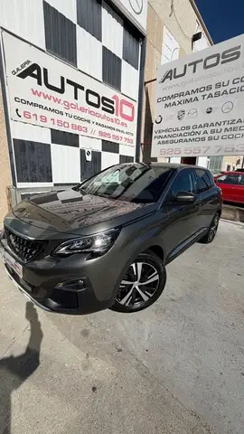 Peugeot 3008 BlueHDi SS Active Pack 130cv