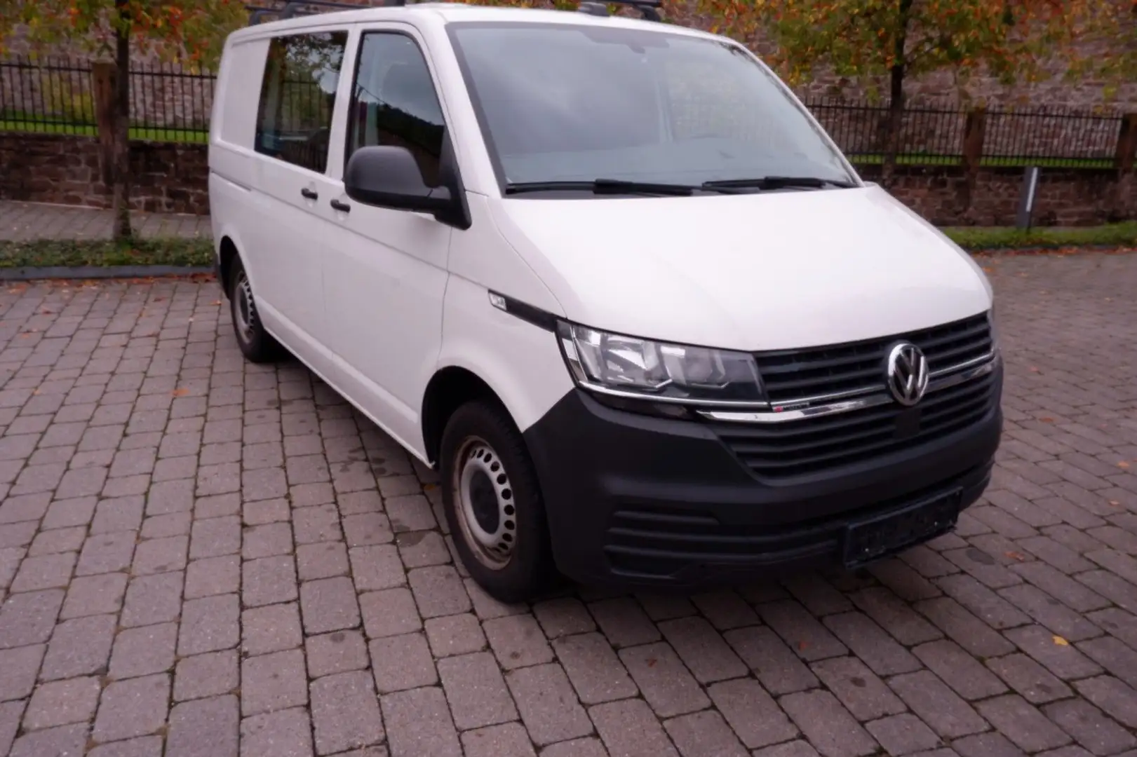 Volkswagen T6 Transporter T6.1 Transporter 4x4 Kurz LKW Standheizung Weiß - 1