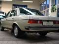 Mercedes-Benz 300 W123 300D original 45.451km 2. Hand H-Kennzeichen Groen - thumbnail 7