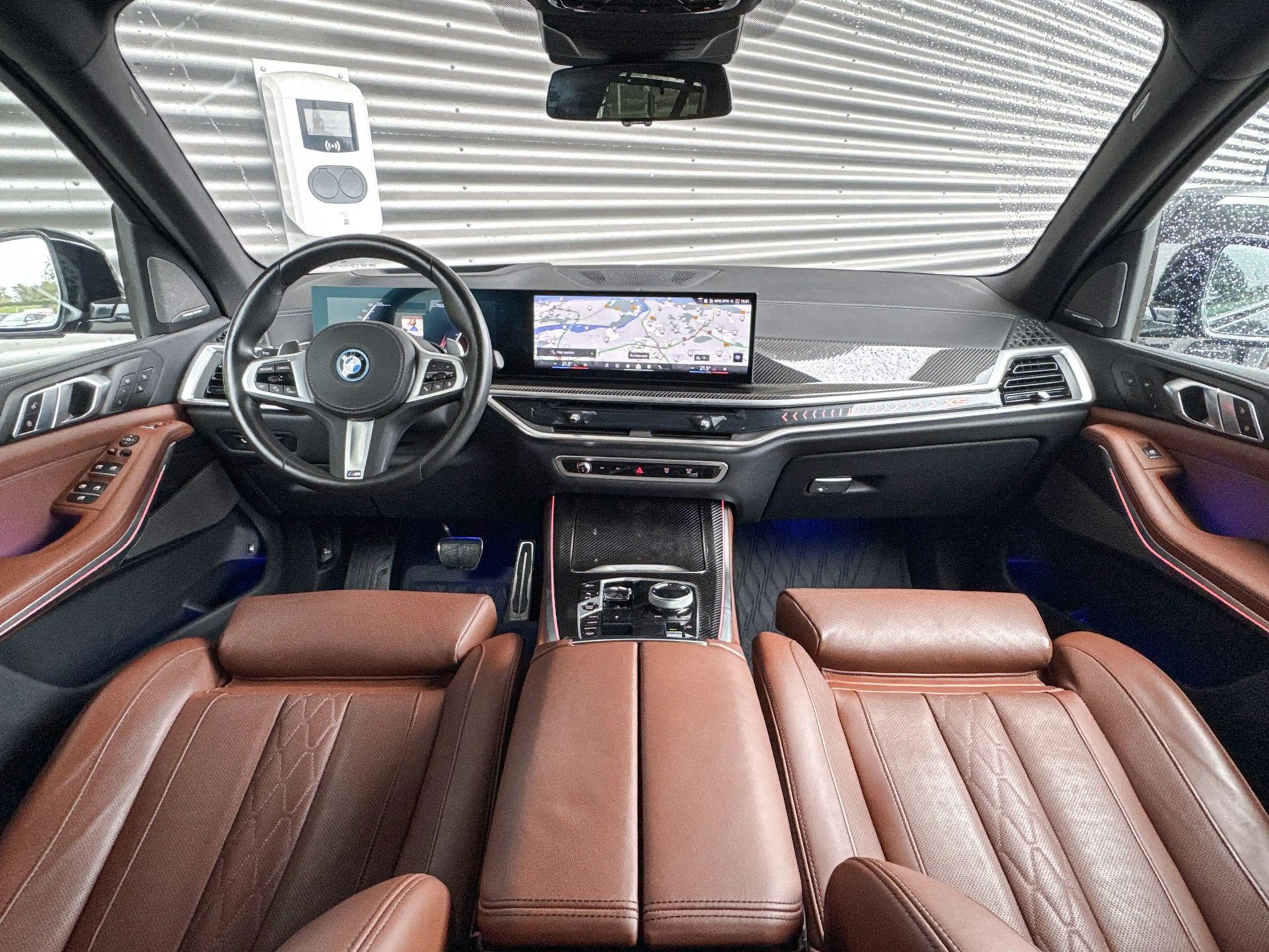 BMW X5 xDrive50e — photo 14