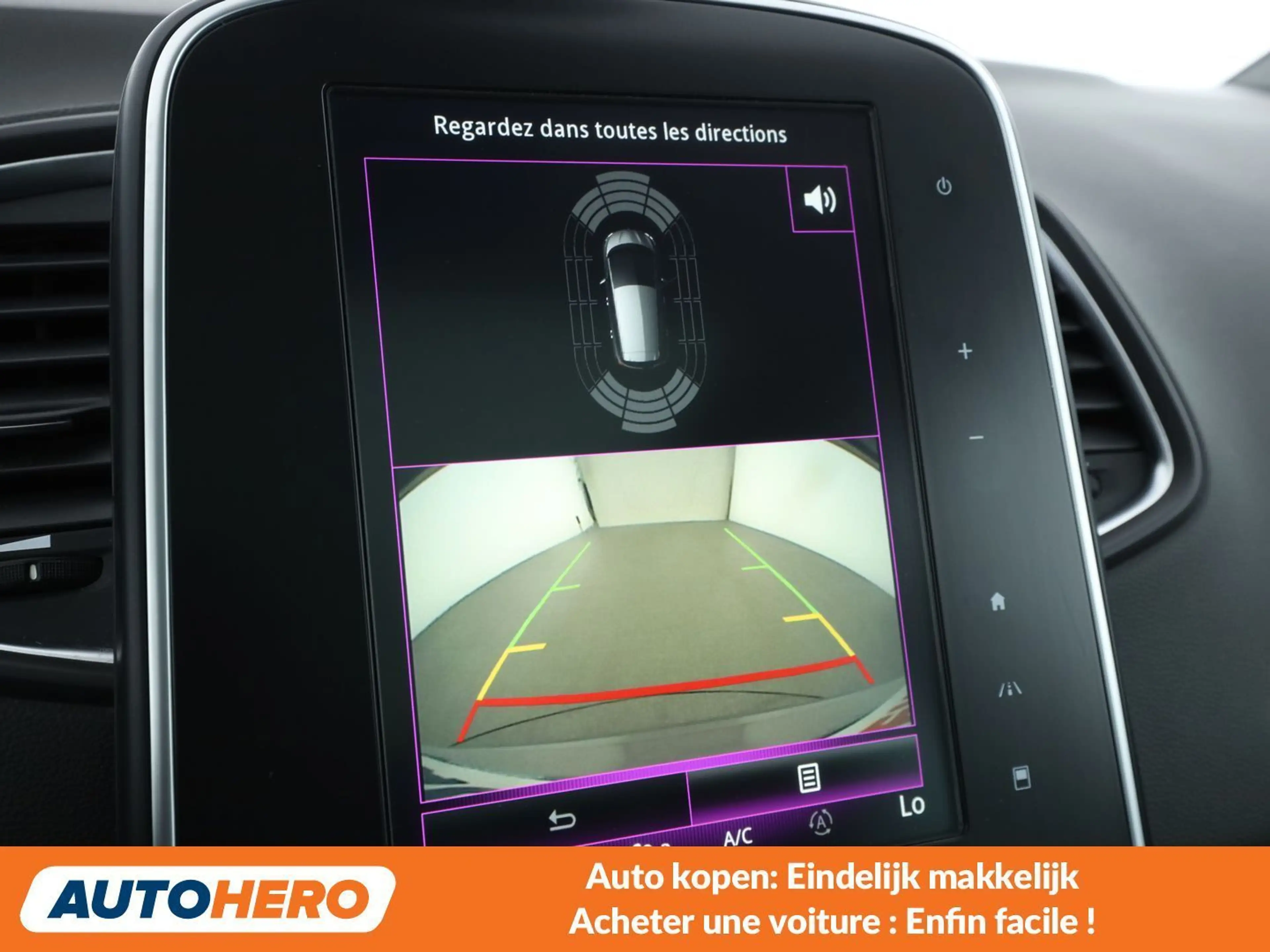 Renault Scenic 1.5 dCi Energy Mild-Hybrid Intens — photo 9