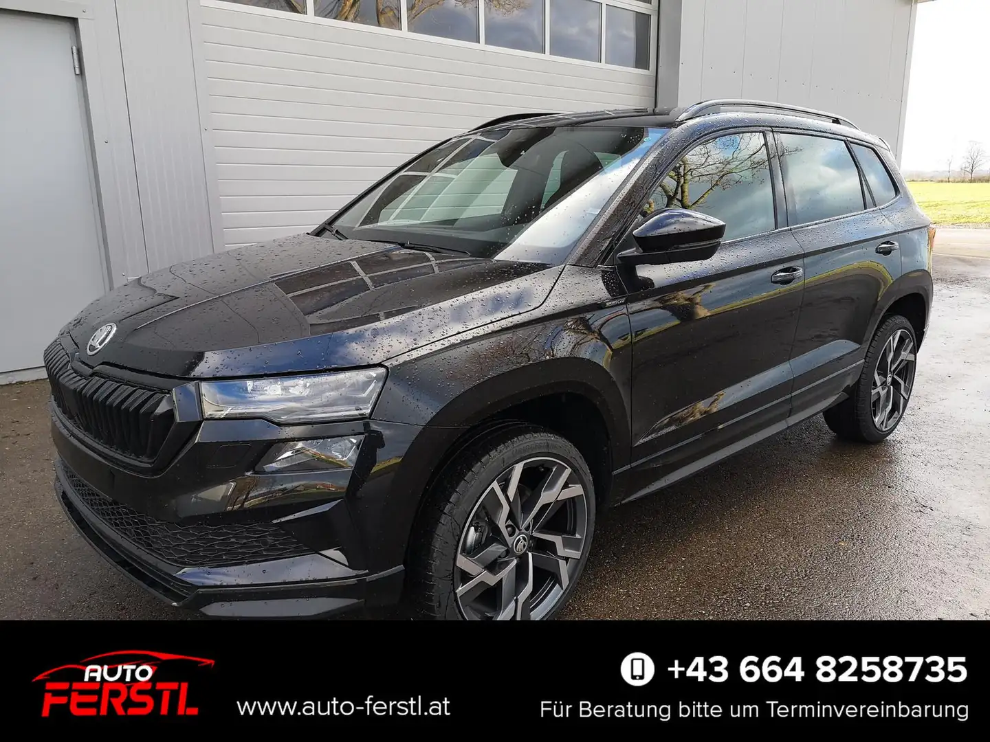 Skoda Karoq Sportline 2.0TDI DSG 4x4 AHK Matrix Pano Sound ... Schwarz - 1