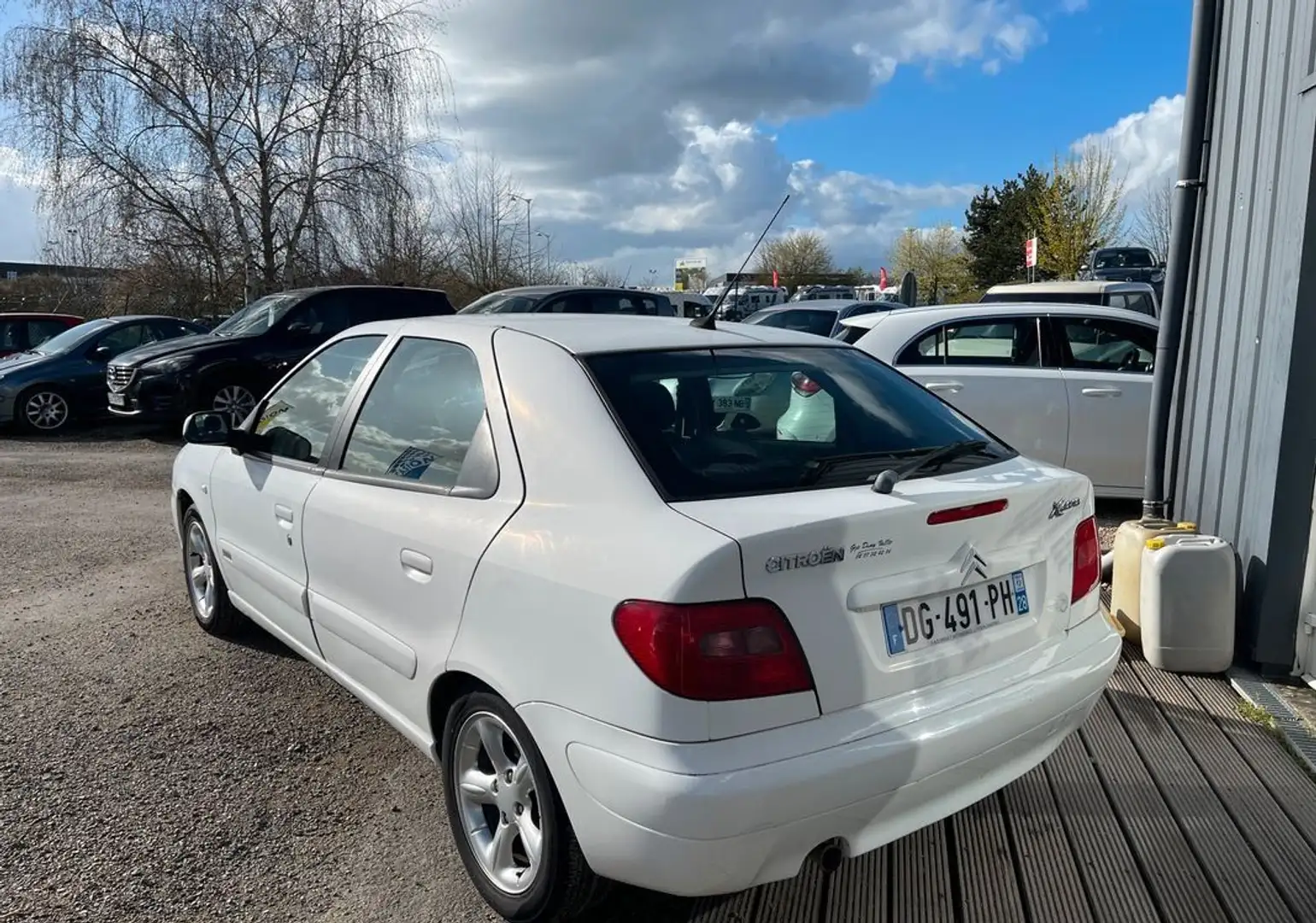 Citroen Xsara 1.6 16v 110ch pack 5p Weiß - 2