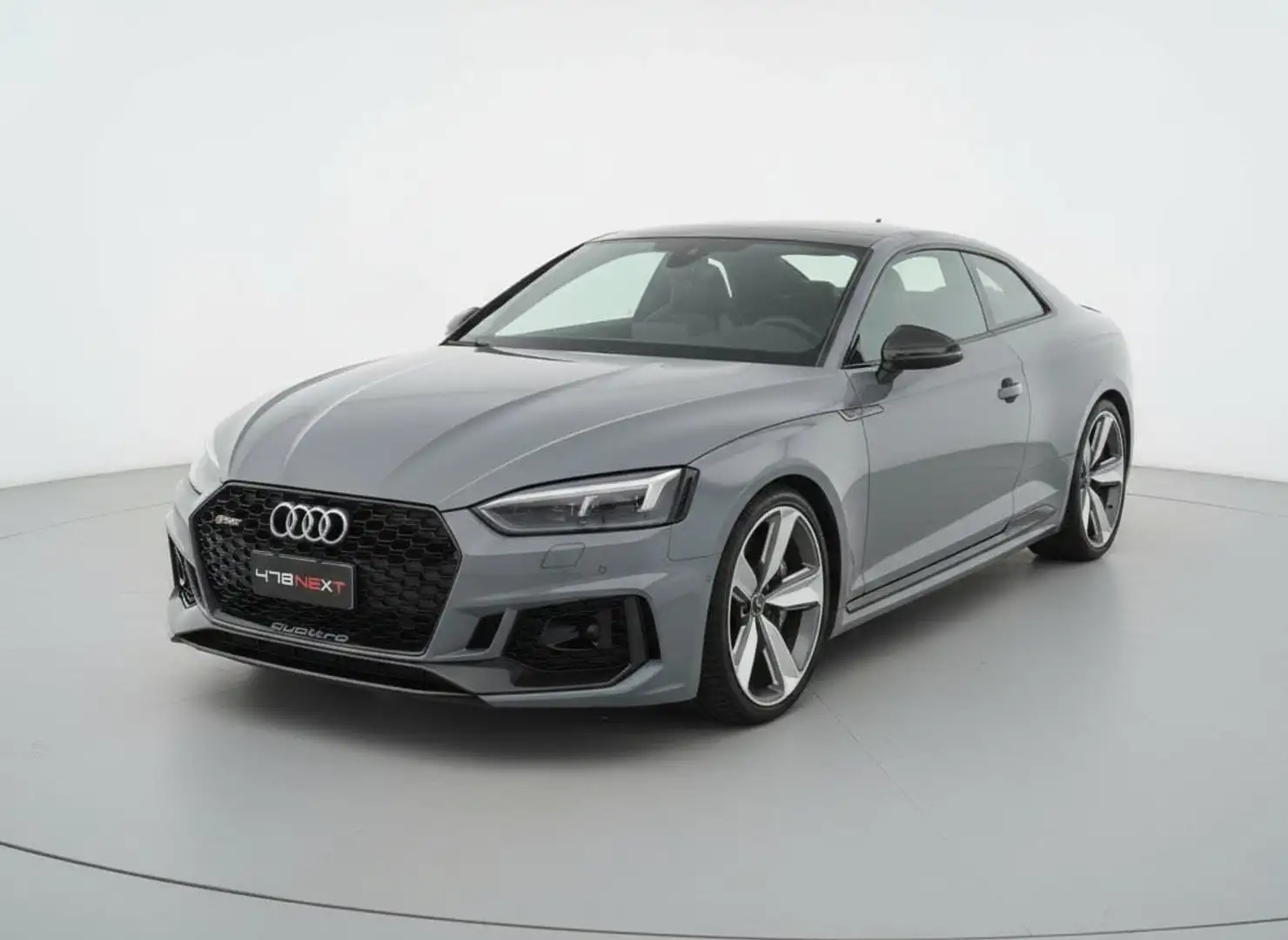 Audi RS5 Gris - 1
