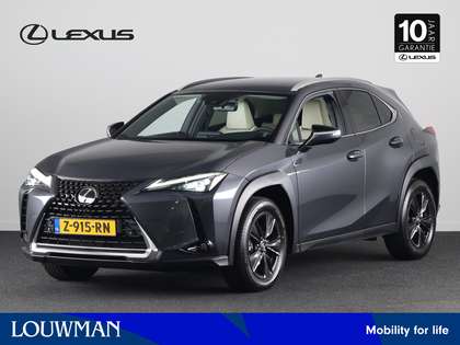 Lexus UX 250h Luxury Line *DEMO* | Ivoor Leder Interieur + Stoel