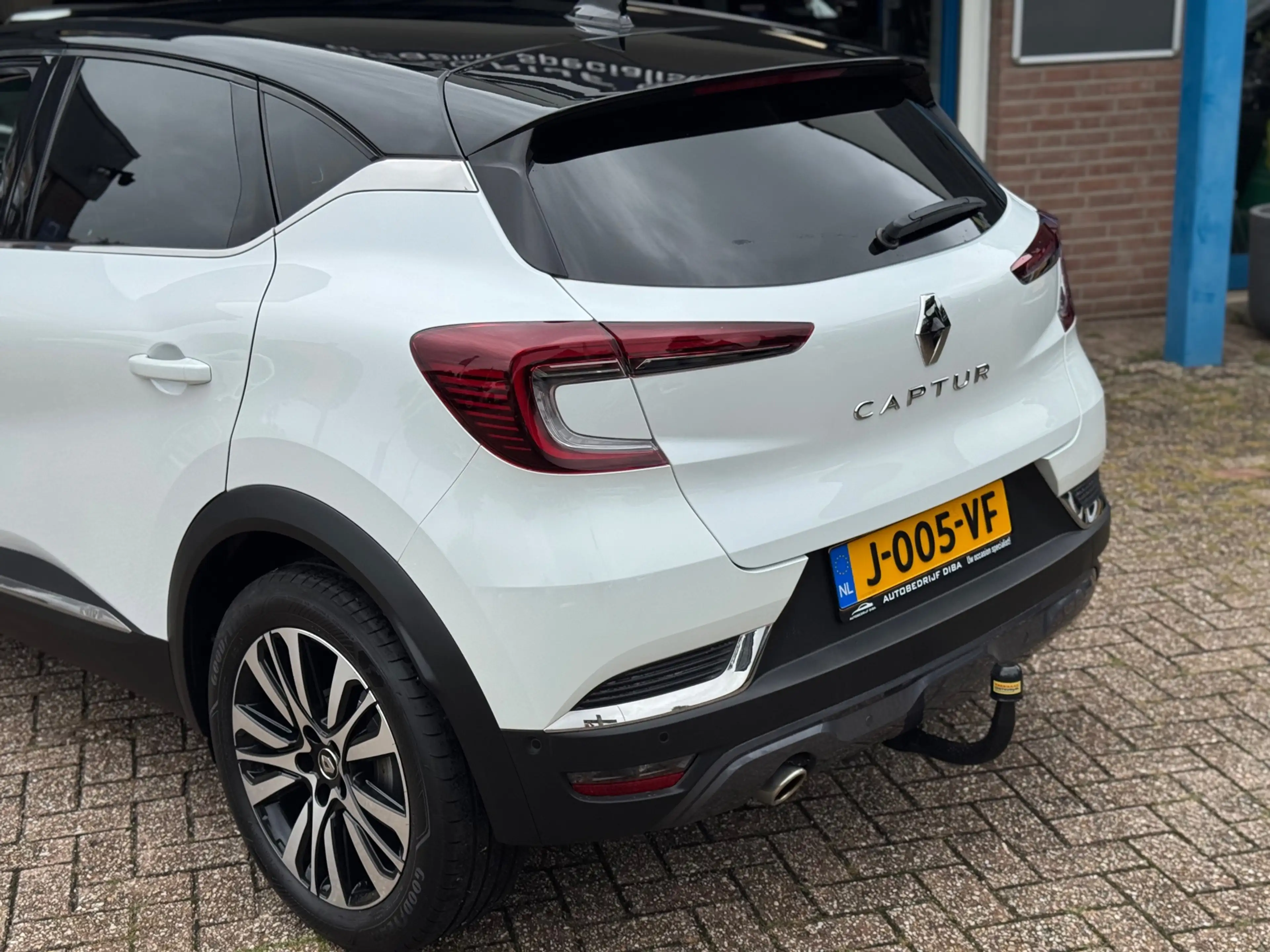 Renault Captur 1.3 TCe 130 Initiale Paris 2020 AUT NAVI NAP! — photo 4
