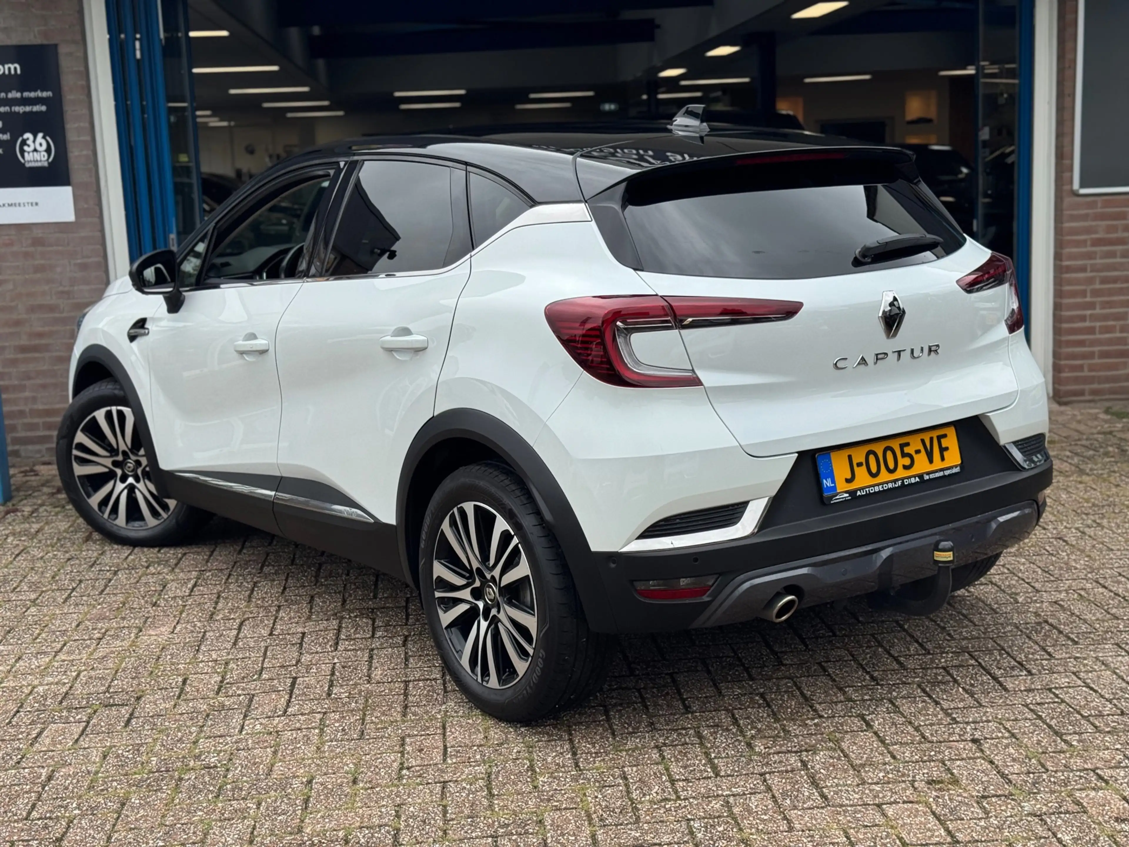Renault Captur 1.3 TCe 130 Initiale Paris 2020 AUT NAVI NAP! — photo 3