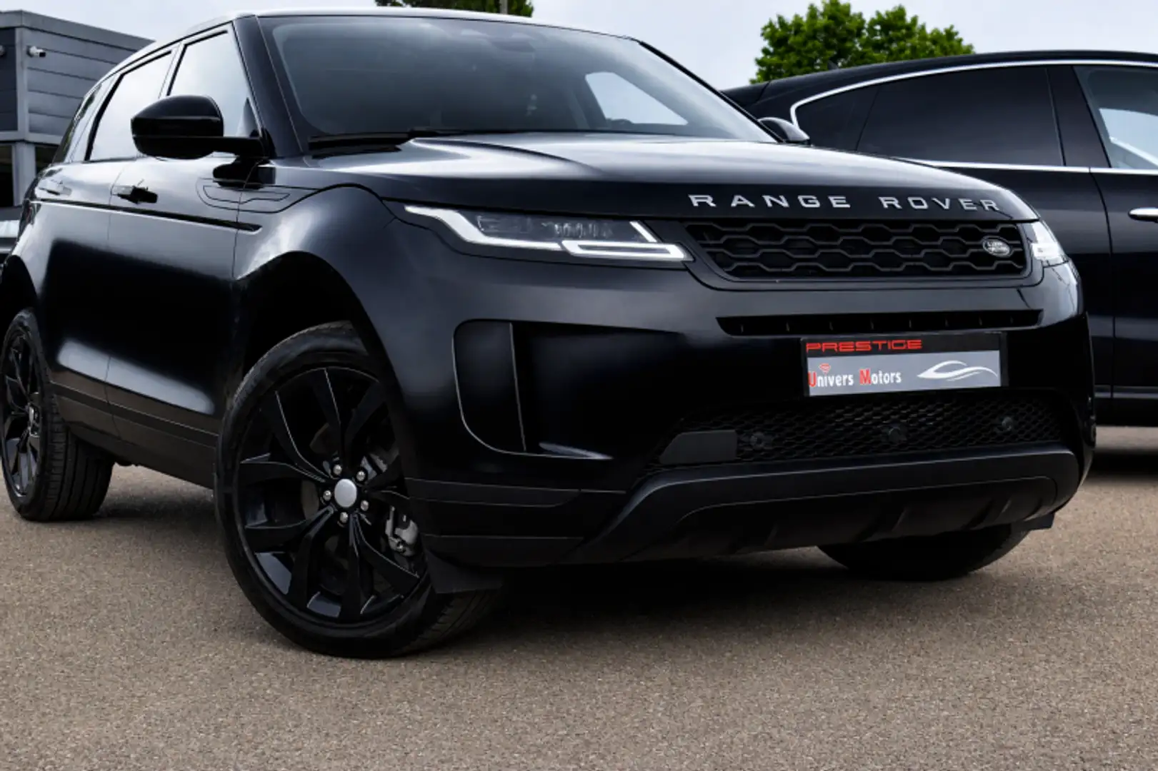 land rover evoque