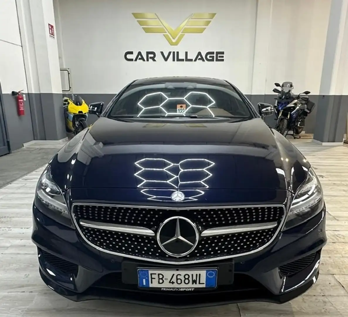 Mercedes-Benz CLS 250 CLS 250 d SW 4Matic Premium Amg Blau - 1
