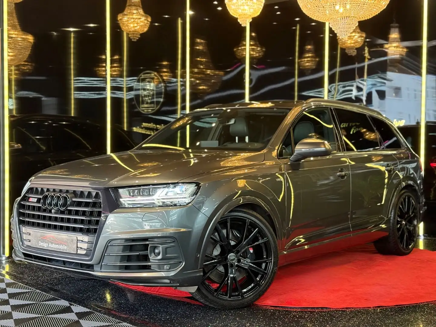 Audi SQ7 4.0 TDI quattro* 7-SITZER/LIFT/STNDHZNG/22Z Grau - 1