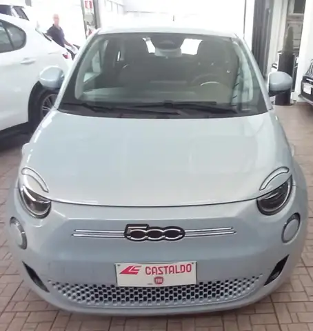 Fiat 500e Berlina 42 kWh ICON