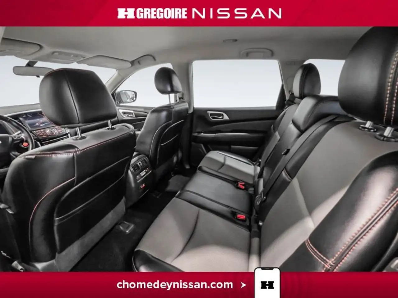 Nissan Pathfinder снимка Nissan Pathfinder