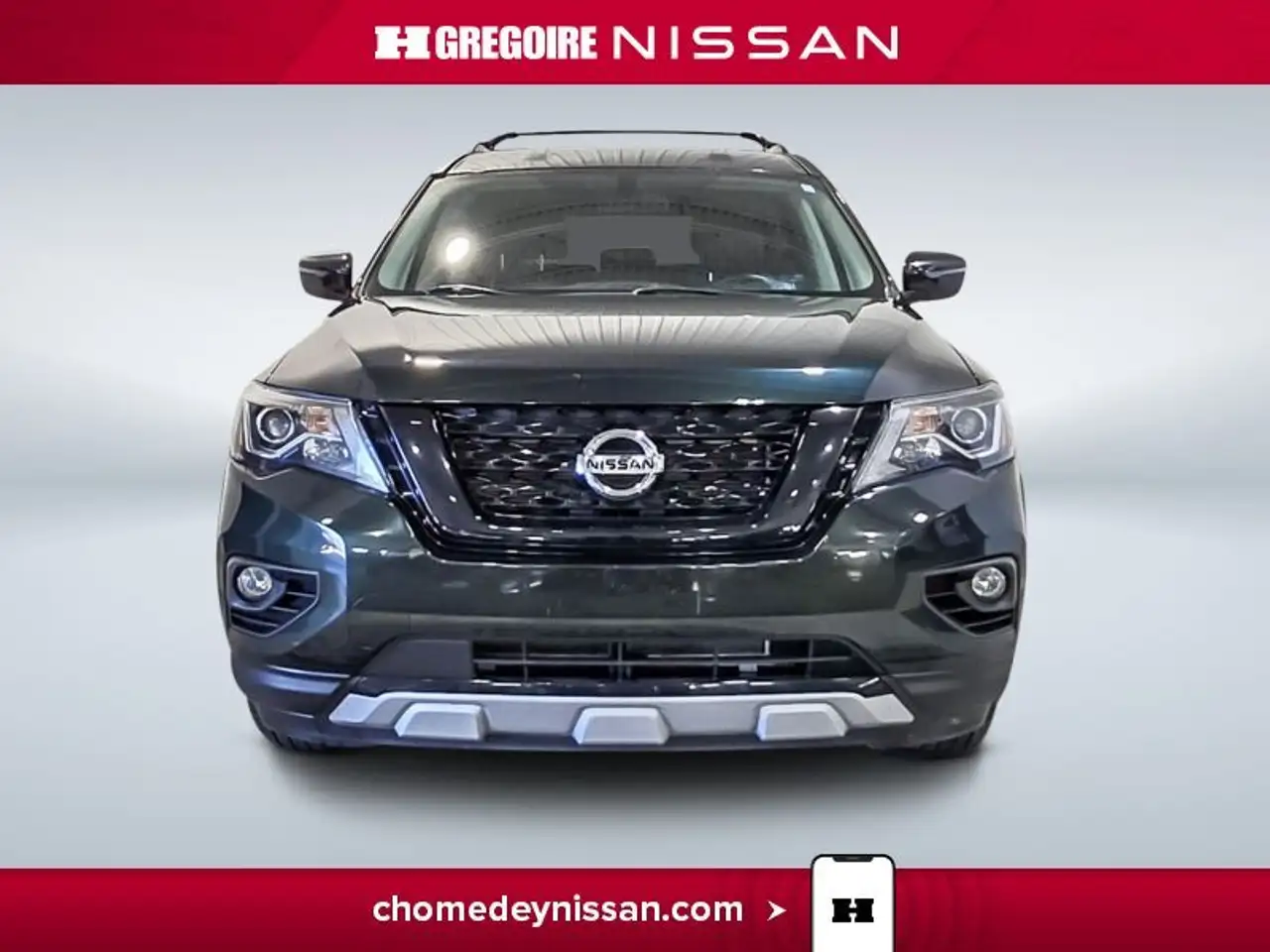 Nissan Pathfinder снимка Nissan Pathfinder