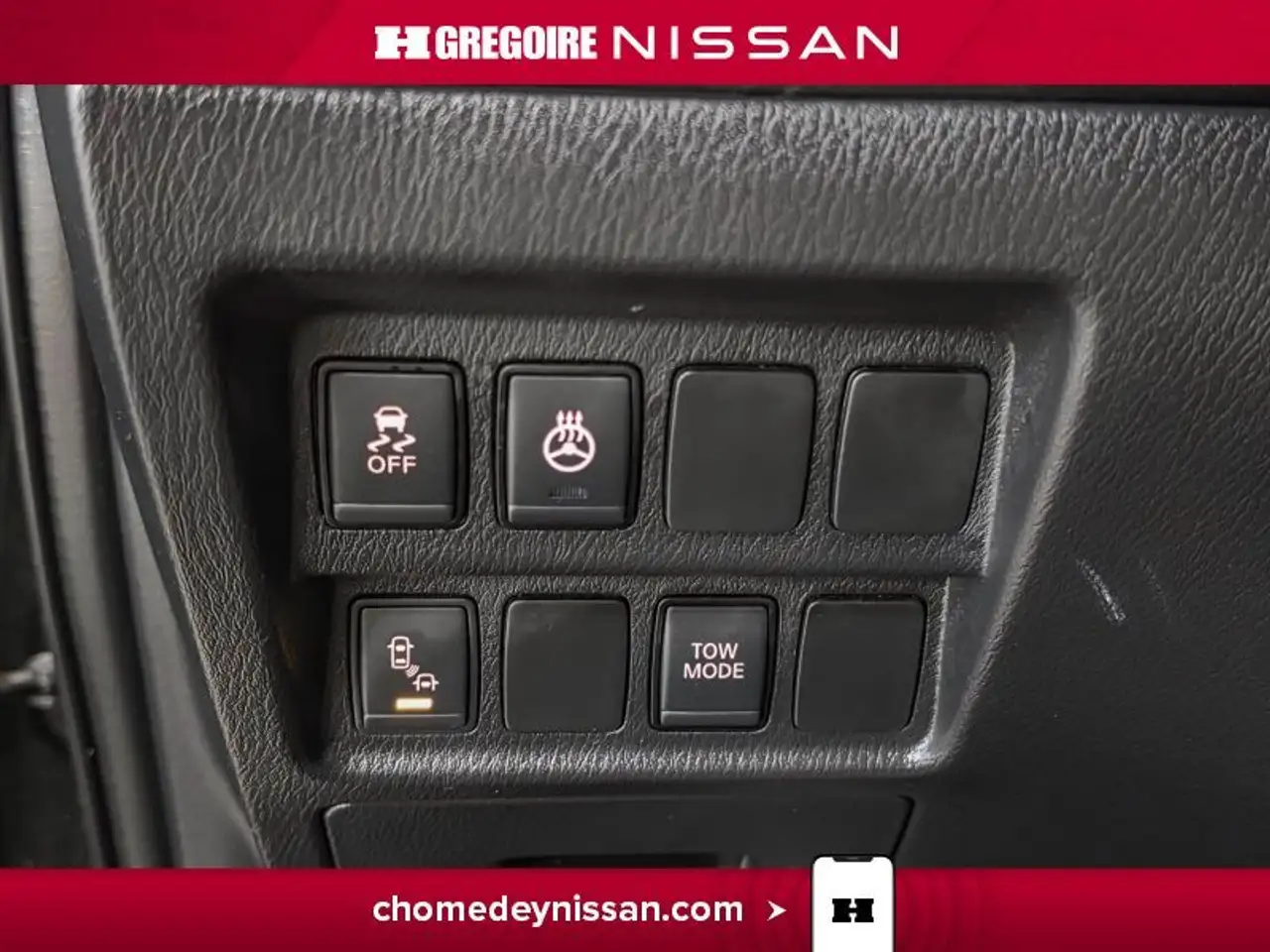 Nissan Pathfinder снимка Nissan Pathfinder