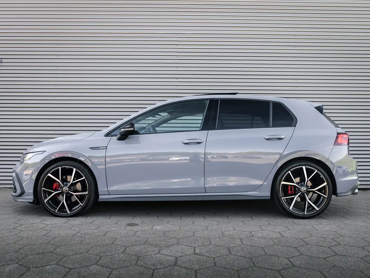 Volkswagen Golf GTD 2.0 TDI PANO LEDER HEAD UP H/K TREKHAAK Сірий - 2