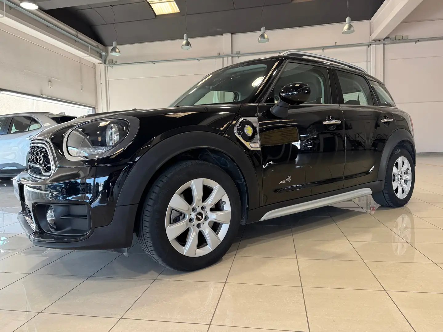 MINI Cooper SE Countryman 1.5 ALL4 AUTOMATICA 136CV NAVI OK NEOPATENTATI Negro - 1
